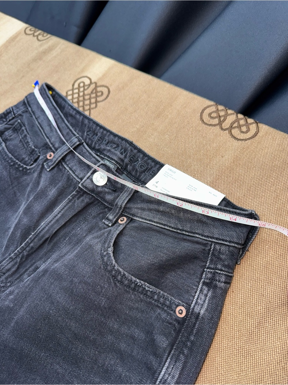 American Eagle Mom Jeans Womens Straight Leg 90s Washed Black Gray High Rise - Picture 14 of 16